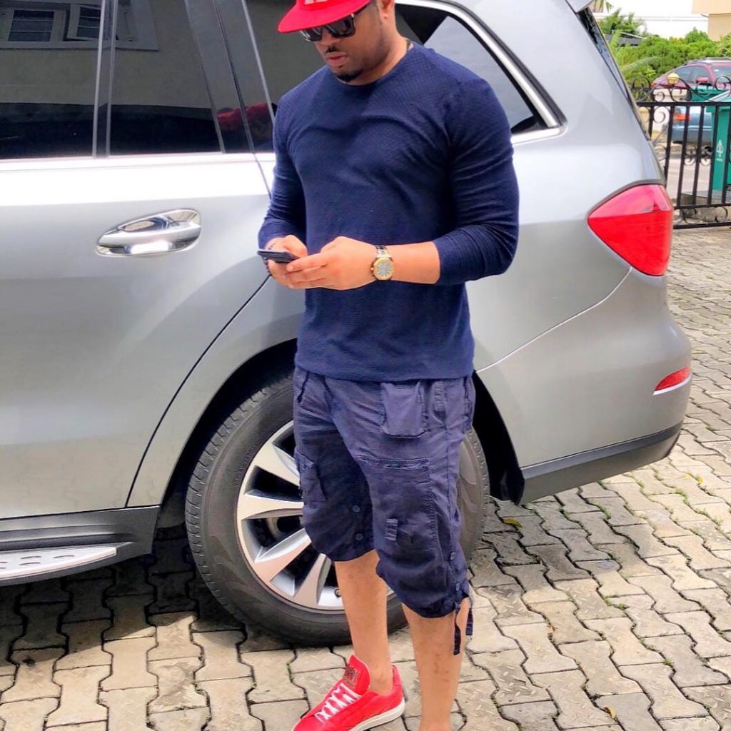 Mike Ezuruonye shows is style in his casual wear